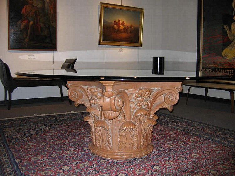 Circular glass top