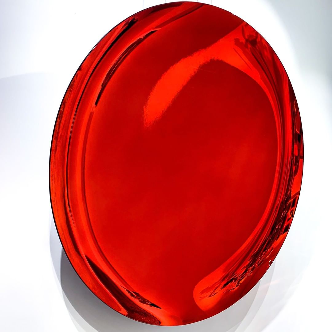 Deep Red Round