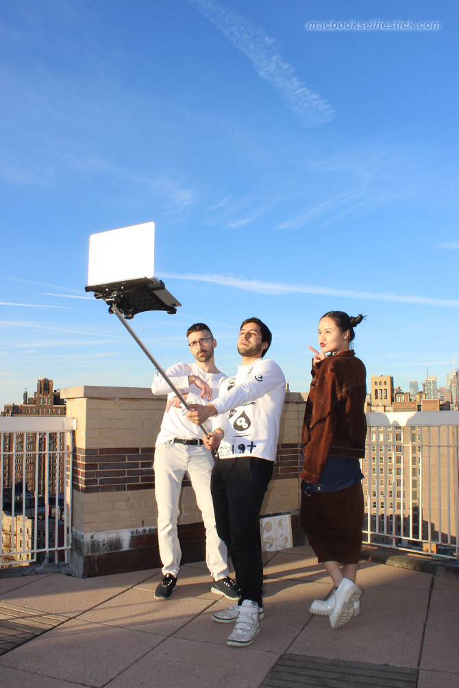 Macbook selfie stick